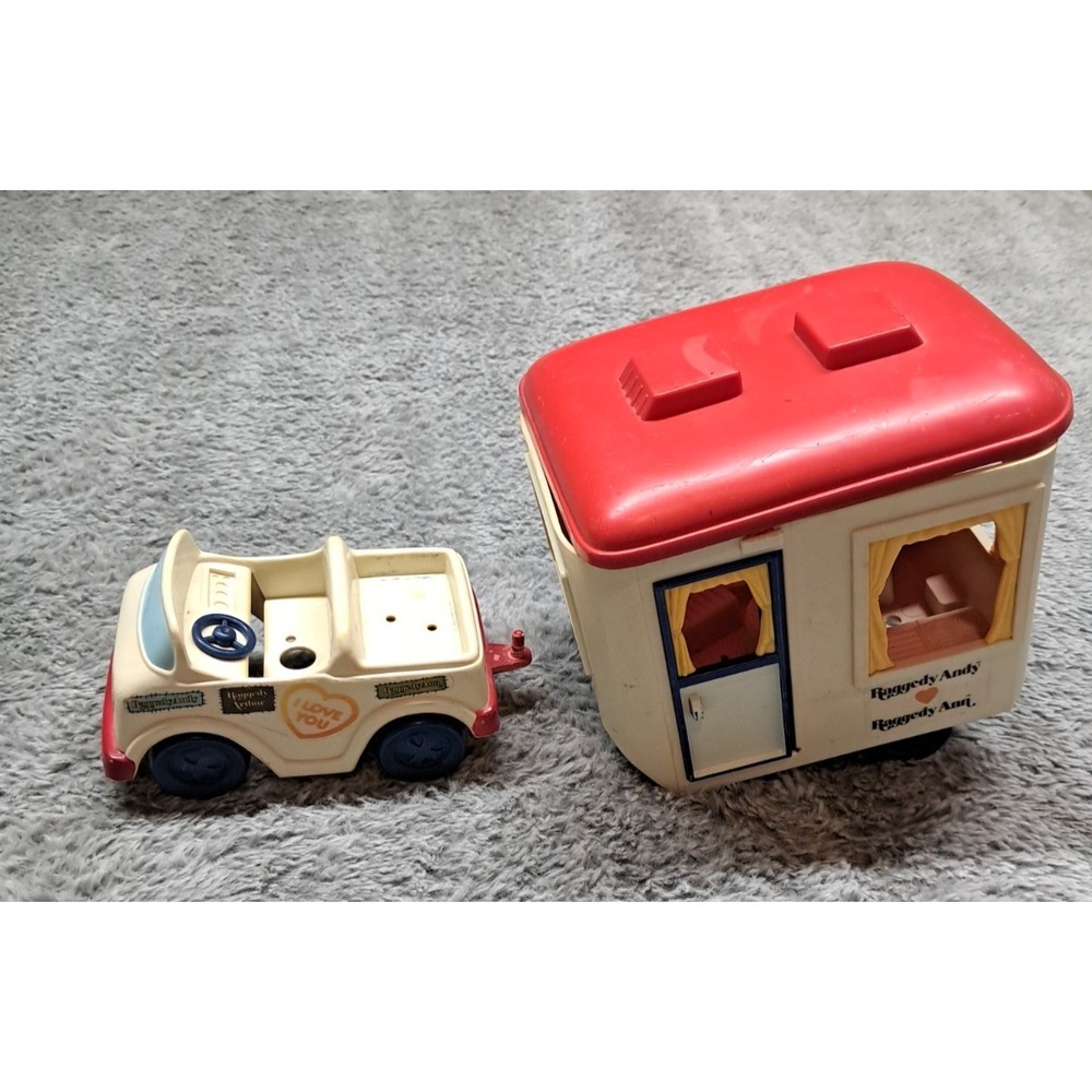 VTG Raggedy Ann & Andy Car and Camper Trailer Let's Go Camping Doll Toy